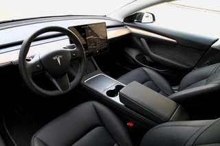 Tesla Model 3 Tesla Model 3 Standard RWD Plus 60 kWh | BTW | Autopilot | ACC | Blindspot | Stuurwielverwarming - afbeelding nr 13