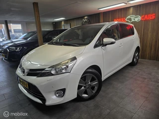 Toyota Verso 1.8 VVT-i Dynamic 7persoons/ Pano/ Camera/ Navi