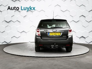 Toyota Verso Toyota Verso 1.8 VVT-i SkyView Edition | Panoramadak | Trekhaak | Navigatie - afbeelding nr 8