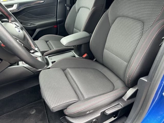 Ford Focus Ford Focus Wagon 1.5 EcoB. ST Line Comf-Tech-WinterPack 1500AHG - afbeelding nr 24