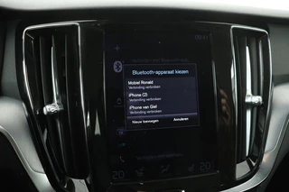Volvo V60 Volvo V60 2.0 B3 Momentum | Leder |  Stoel & stuurverwarming | Carplay | Adaptive cruise | BLIS | Navigatie | Full LED | DAB - afbeelding nr 16