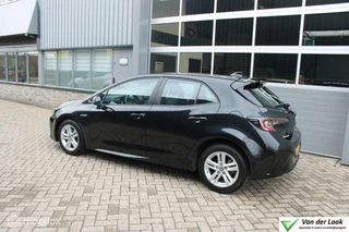 Toyota Corolla Toyota Corolla 1.8 Hybrid Active | 1e Eigenaar | Navigatie |Boekjes. - afbeelding nr 3