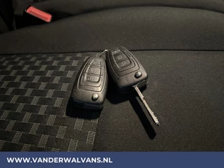 Ford Transit Ford Transit 2.0 TDCI 131pk L3H3 Euro6 Airco | Camera | Apple Carplay | Cruisecontrol | Verwarmde voorruit Parkeersensoren, Android Auto, Stoelverwarming, Bijrijdersbank - afbeelding nr 19