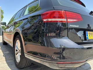 Volkswagen Passat Volkswagen Passat Variant 1.4 TSI ACT Highline Business R navi/camera airco/ecc apk - afbeelding nr 34