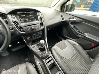 Ford Focus Ford Focus Wagon 1.5 Red Edition | CRUISE | CLIMA | TREKHAAK | - afbeelding nr 15