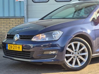 Volkswagen Golf Volkswagen Golf 1.2 TSI BNS ED. CON. - afbeelding nr 2