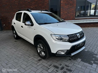 Dacia Sandero Stepway Dacia Sandero 0.9 TCe STEPWAY AIRCO / NAVI / PDC - afbeelding nr 3