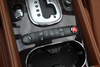 Bentley Flying Spur Bentley Flying Spur 4.0 V8 - afbeelding nr 27