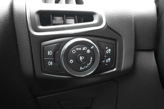 Ford Focus Ford Focus 1.0 Titanium |NAVI|STOELVERWARMING|PARKEERHULP|TREKHAAK - afbeelding nr 36