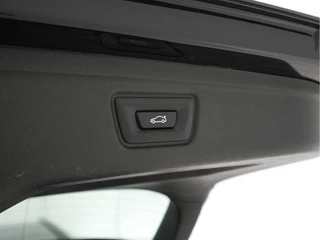 BMW 3 Serie BMW 3 Serie Touring 330i High Executive Edition Sport-Pack Aut. *VERNASCA-FULL-LEATHER | DIGI-COCKPIT | FULL-LED | SPORT-SEATS | HIFI-SOUND | AMBIENT-LIGHT | HEATED-SEATS | DAB | NAVI-FULLMAP | ECC | CARPLAY | PDC | CRUISE | 18