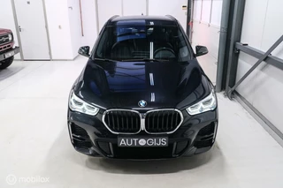 BMW X1 BMW X1 xDrive25e eDrive M Edition 220 pk | Camera | NL auto NAP | DAB | Ambiance | 19 inch | Leder | Sportline | - afbeelding nr 19