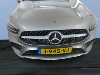 Mercedes-Benz B-Klasse Mercedes B-klasse 200 163pk AUTOM. Business Solution AMG SFEER VERLICHTING I PANO I GR. NAVI I FULL OPTIONS - afbeelding nr 3