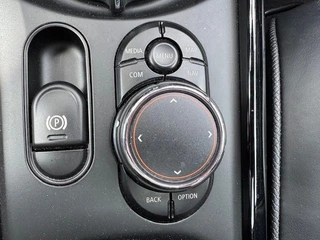 MINI Clubman MINI Clubman Mini 2.0 Cooper S Chili Serious Business Automaat Airco/ECC,Navigatie,Leder,Panoramadak - afbeelding nr 13
