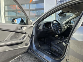 BMW 1 Serie BMW 1-serie 118i Introduction Edition|AUTOMAAT|LED|VIRTUAL CP|NAVI - afbeelding nr 17