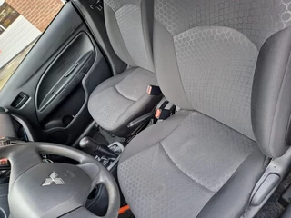 Mitsubishi Space Star - afbeelding nr 11