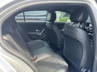 Mercedes-Benz A-Klasse Mercedes A-klasse 200 / Groot navi en virtual cockpit / etc. - afbeelding nr 24