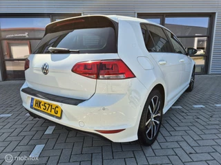 Volkswagen Golf Volkswagen Golf 1.4 TSI Business R-Line DEALERONDERHOUDEN - afbeelding nr 6