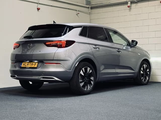 Opel Grandland Opel Grandland 1.6 Turbo Hybrid Business Elegance | Adapt.Cruise | Camera | MatrixLED - afbeelding nr 2