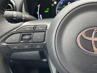 Toyota Yaris Cross Toyota Yaris Cross 1.5 Hybrid 130 Dynamic | Comfort Pack | Sensoren v/a | Stoelverw - afbeelding nr 11