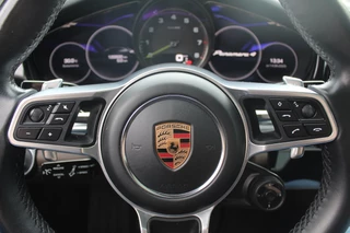 Porsche Panamera Porsche Panamera Sport Turismo 2.9 4 E-Hybrid / Panoramadak / 360Camera / Achterasbesturing / 21'' / Sportdesign + Chrono / Bose / Sportuitlaat / Luxe Leder / DAB / Stuurverwarming / Stoelverwarming 4x / Navigatie / DAB / Cruise Control - afbeelding nr 32
