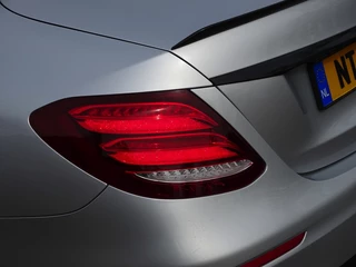 Mercedes-Benz E-Klasse Mercedes-Benz E-Klasse 220d Prestige Plus / AMG-pakket E63 ed. / 2016 / LED - afbeelding nr 58