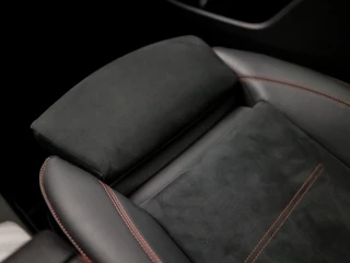 Mercedes-Benz A-Klasse Automaat (APPLE CARPLAY, GROOT NAVI, CAMERA, LEDER/ALCANTARA, DIAMOND GRILL, SPORTSTOELEN, STOELVERWARMING, GETINT GLAS, WIDESCREEN, NIEUWE APK, NIEUWSTAAT) - afbeelding nr 29
