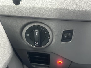 Volkswagen Crafter Volkswagen Crafter 35 2.0 TDI L3H3*A/C*CRUISE*3000KG HAAK*CAM*CARPLAY - afbeelding nr 31
