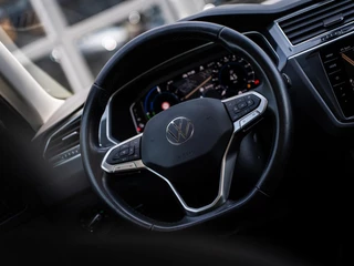 Volkswagen Tiguan Volkswagen Tiguan 1.4 TSI eHybrid R-Line|PANO|ACC|TREKHAAK - afbeelding nr 27