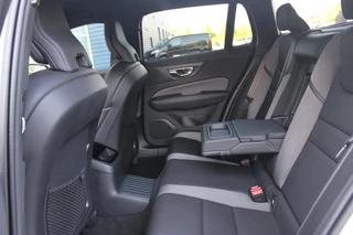 Volvo V60 Volvo V60 2.0 T6 340PK RECHARGE AWD R-DESIGN **NIEUWSTAAT!** | ELEKTRISCH BEDIENBARE VOORSTOELEN MET GEHEUGEN OP BESTUURDERSSTOEL | 18