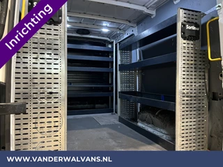 Volkswagen Crafter Volkswagen Crafter 2.0 TDI 141pk L3H2 L2H1 inrichting Euro6 Airco | Camera | Apple Carplay | Android Auto Parkeersensoren, Bijrijdersbank, 3000kg trekvermogen - afbeelding nr 12