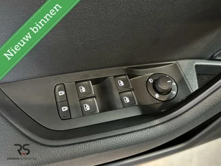 Škoda Superb Skoda Superb Combi 2.0 TDI 150 pk DSG Style Buss. | Navi | Pano | ACC | LED | Leder | Canton | 19