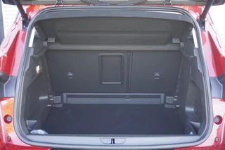 Opel Grandland Opel Grandland 1.2 Turbo Ultimate Automaat / Camera / Stoel- en stuurverwarming / Navi / Alcantara - afbeelding nr 8