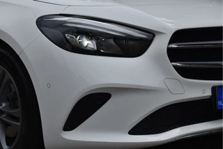 Mercedes-Benz B-Klasse Mercedes-Benz B-Klasse 180 Business Solution | NL-Auto | Afn.trekhaak | Carplay | Nav | Autom.airco | Cruise Contr | Digitale tellers | LED - afbeelding nr 32