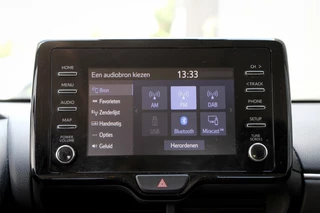 Toyota Yaris Toyota Yaris 1.5 Hybrid Dynamic | Camera | Adaptive Cruise - afbeelding nr 12