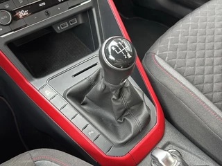 Volkswagen Polo Volkswagen Polo 1.0 TSI JOIN CARPLAY/ACC/PDC/STOELVERW/ALLSEASON-BANDEN - afbeelding nr 19