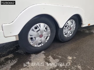 Fiat Ducato Fiat Ducato 130pk 30m3 XXL Bakwagen B rijbewijs 6m Baklengte Airco Cruise Meubelbak Koffer Gesloten laadbak Airco Cruise control - afbeelding nr 8