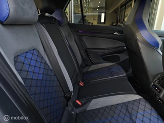 Volkswagen Golf Volkswagen Golf 2.0 TSI R 4Motion Performance Akrapovic/Panorama/Keyless - afbeelding nr 4