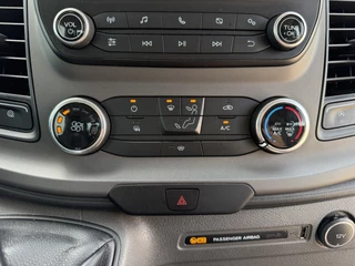 Ford Transit Ford Transit 350 2.0 TDCI 130PK L3H1 DC Trend Open Laadbak Pritische 6 zitplaatsen Airco Cruise Control - afbeelding nr 18