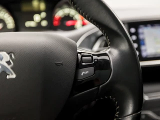 Peugeot 308 Automaat (PANORAMADAK, NAVIGATIE, LED KOPLAMPEN, CLIMATE, SPORTSTOELEN, GETINT GLAS, PARKEERSENSOREN, NIEUWE APK, NIEUWSTAAT) - afbeelding nr 20