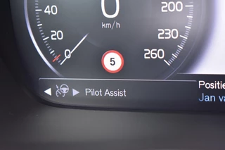 Volvo XC40 Volvo XC40 T4 211pk Recharge Inscription | Park Assist | Trekhaak | Leder | - afbeelding nr 25