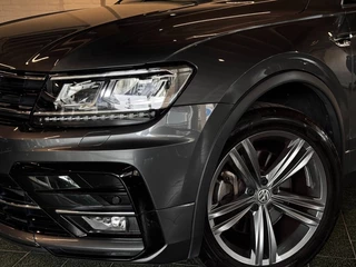 Volkswagen Tiguan Volkswagen Tiguan 2.0 TSI 4Motion Highline Business R 220pk Pano Virtual Alcantara 19 inch - afbeelding nr 5
