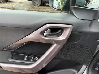 Peugeot 2008 Peugeot 2008 1.2 PureTech Active NAVI | AIRCO | CRUISE | PANO | NWE APK - afbeelding nr 8