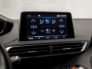 Peugeot 3008 Automaat (APPLE CARPLAY, MEMORY SEATS, LEDER, STOELVERWARMING, 360 CAMERA, SPORTSTOELEN, KEYLESS, GETINT GLAS, LED KOPLAMPEN, NIEUWSTAAT) - afbeelding nr 25