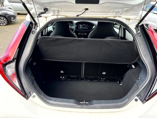 Toyota Aygo Toyota Aygo X 1.0 VVT-I S-CVT PLAY - afbeelding nr 26