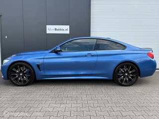 BMW 4 Serie BMW 4-Serie Coupe 435i M-Performance / NL / HUD / Compleet!! - afbeelding nr 2