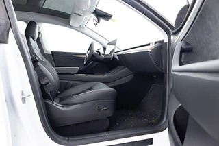 Tesla Model Y Tesla Model Y RWD 58 kWh | PANORAMADAK | LEDER *2e Pinksterdag OPEN v.a 11u tot 17u* - afbeelding nr 4