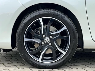 Toyota Yaris Toyota Yaris 1.5 Hybrid Bi-Tone Automaat | NL auto | Camera - afbeelding nr 4