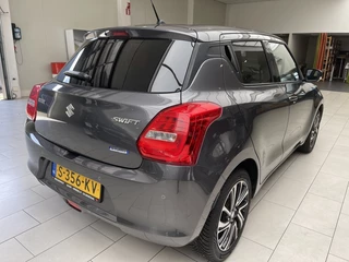 Suzuki Swift Suzuki Swift 1.2 Style Hybrid [APPLE CARPLAY | CLIMATE CONTROL | ADAPTIEVE CR - afbeelding nr 3
