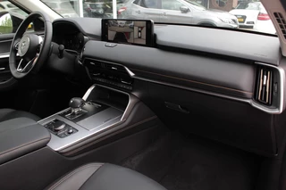 Mazda CX-60 Mazda CX-60 2.5 e-SkyActiv PHEV Homura / Trekhaak / Panoramadak / 360Camera / Head-up / Leder / Keyless / 20'' / Dodehoek / DAB / Navigatie / Stoelverwarming / ACC - afbeelding nr 10