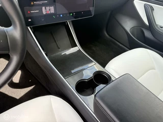 Tesla Model 3 Tesla Model 3 Performance AWD 486pk 75 kWh +530KM - afbeelding nr 19